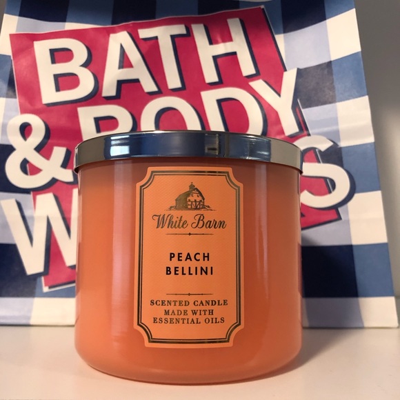 New Bath & Body Works/White Barn PEACH BELLINI Scented 3 Wick Candle 14.5 oz.